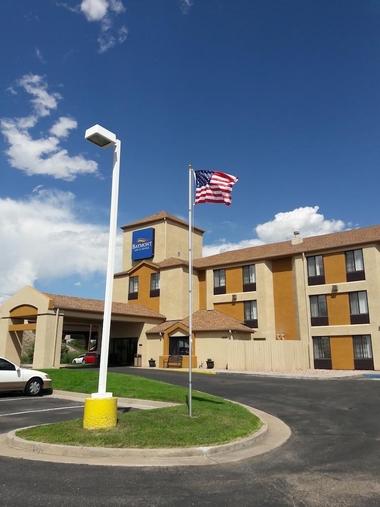 Hotel Baymont By Wyndham Pueblo Exterior foto